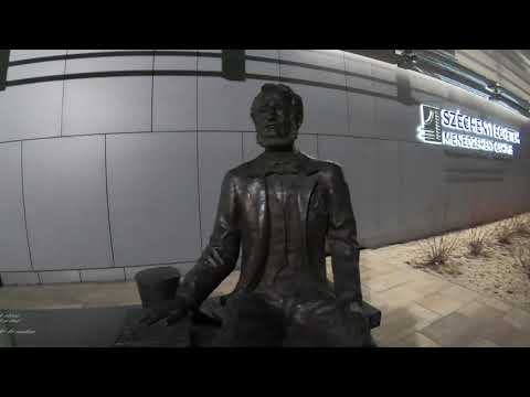 Walking in Gyor at night Part 2