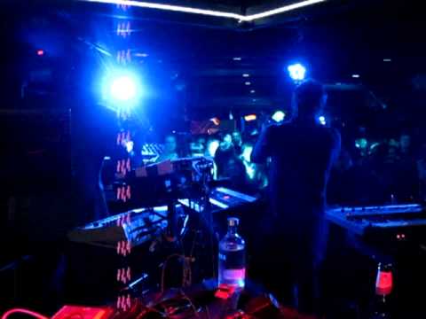 CODE NAPOLÉON LIVE @ ZONE NIGHT, SOCIAL CLUB - 21 AVRIL 2012 - PART 1