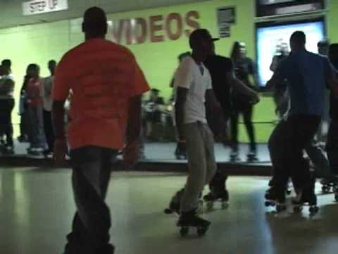 Sunday Adult Rollers at United Skates of America- Cleveland (wickliffe)