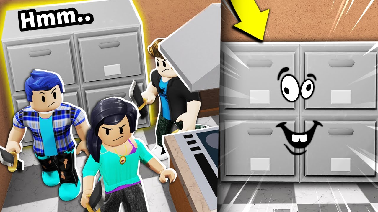 I dressed up as a Roblox CABINET... and no one could find me
