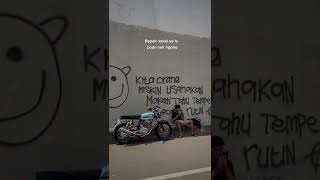 Download lagu Story CB Lagu Aku Sing Berjuang Aku Sing Kelaran / Kata Kata Acak Aeshtetic. mp3