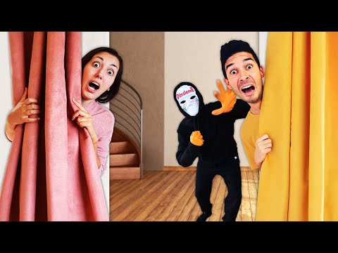 NASCONDINO ESTREMO CONTRO IL DOTTOR GINIU CHE CI STA CERCANDO NELLA CASA MISTERIOSA!