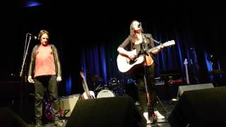 Thea Gilmore - Pocklington 13.6.17 - Bad Moon Rising