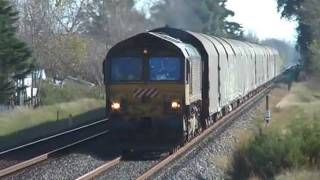 preview picture of video 'Train ECR/PRB à Chatelaillon-Plage (17)'