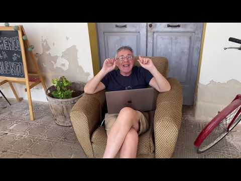 Escucha más y habla menos.