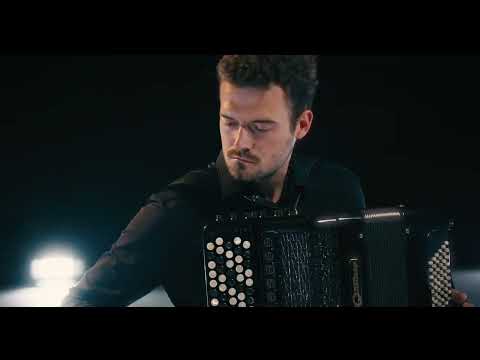 Bach – French Suite No. 2 in C minor, BWV 813 | Accordion Performance