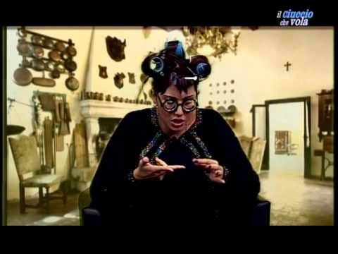 SIG.RA SCANNAPIECORO - IL CIUCCIO CHE VOLA puntata 25/10/13