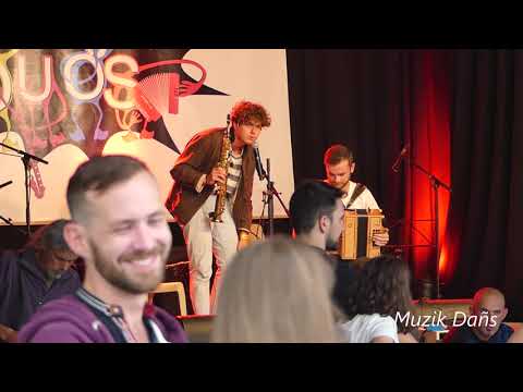 Avant-deux de Bazouges avec Lebreton/Bobinet au championnat des duos libres 2022 à Gourin