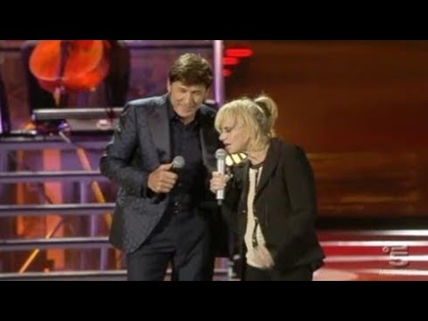 GIANNI Morandi e Rita Pavone 🌹🎸🌷 Live nell'Arena di Verona 2013💜 LIVE HD