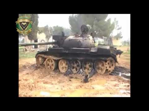 تدمير دبابة بعد استهدفها داخل مدرسة المشاة في محافظة حلب