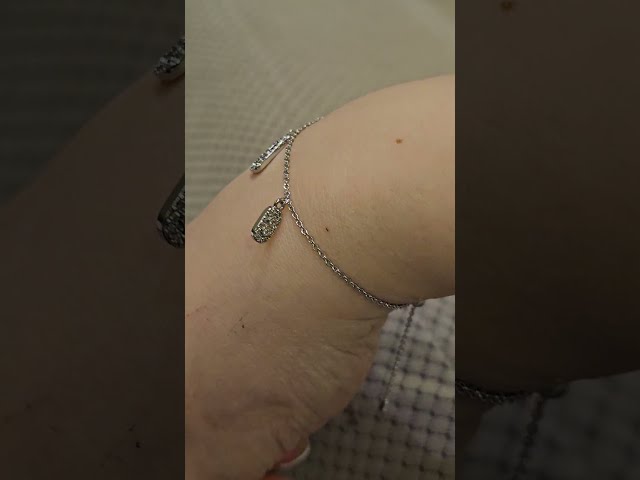 اسوارة ميسيكا فضي مزينة بأحجار