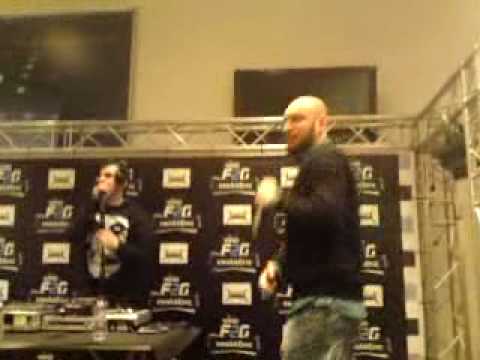 Professional Sinnerz & Komis x_Meine ekei pou eisai _The Mall/Sunaulia