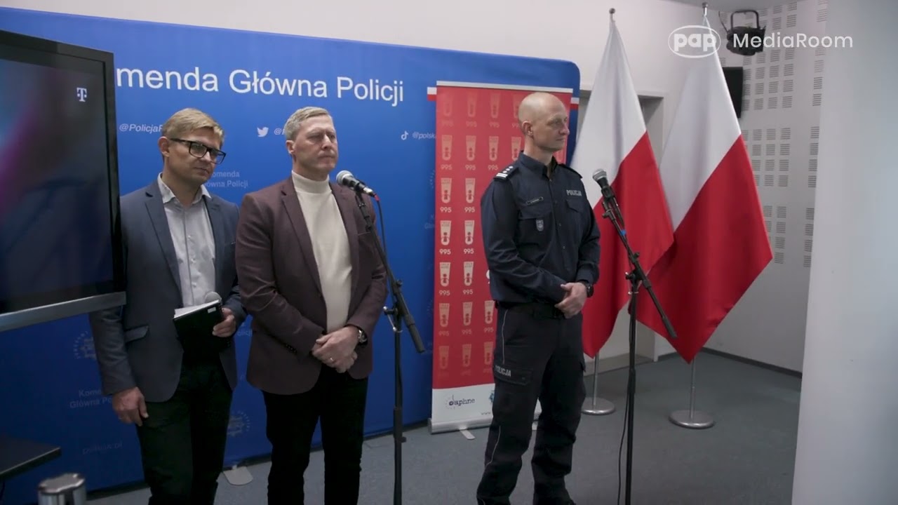 A new information campaign by T-Mobile Polska and the Police Headquarters about the Child Alert s...
