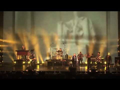 The Rascals -- "People Got To Be Free" (with an intro from Felix Cavaliere)