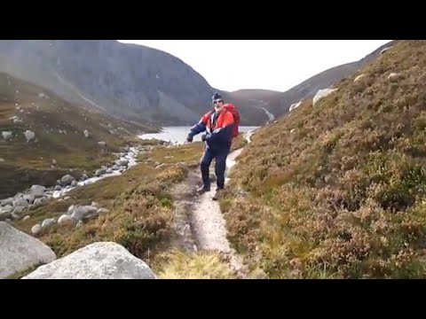 download lagu mp3 mp4 Dubh Loch, download lagu Dubh Loch gratis, unduh video klip Dubh Loch
