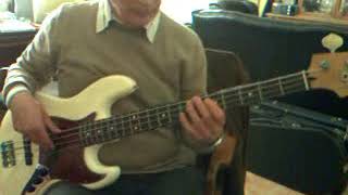 Video thumbnail for Squier Jazz Bass Silver Series 1993 Japan. Jess Loureiro Pickups by Santi66