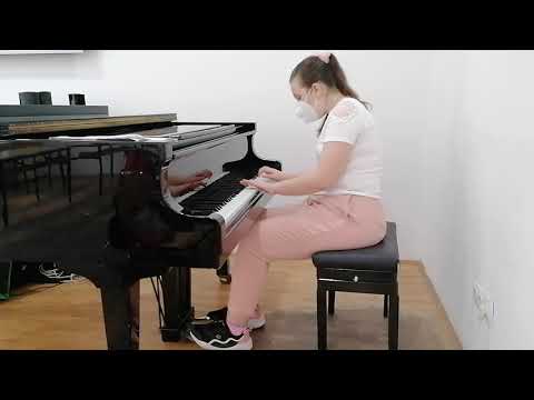 Bisera Janeva - J. Haydn - sonata in C major