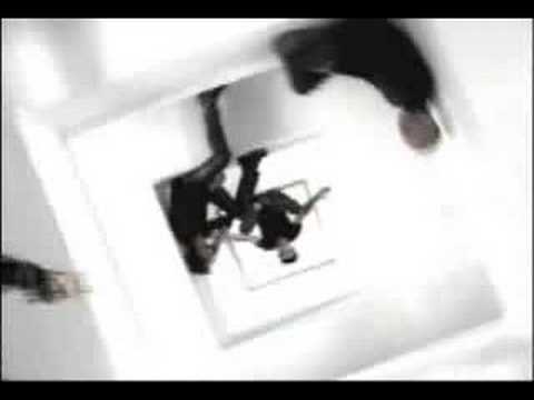 O Mundo - Videoclipe Oficial - Capital Inicial