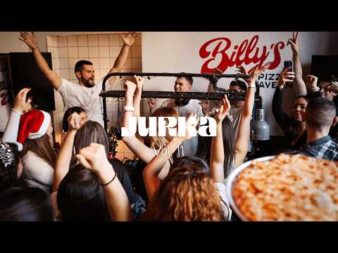 Christmas House Set at Billy's Pizza Tavern | Floki & Gox | Jurka Vol. 11