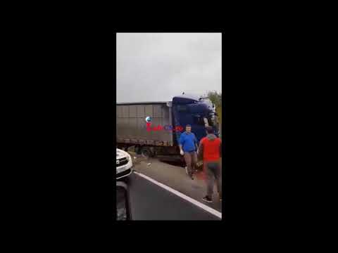 Eveniment rutier pe DN 6 la Sadova Veche pe ploaie si carosabil alunecos