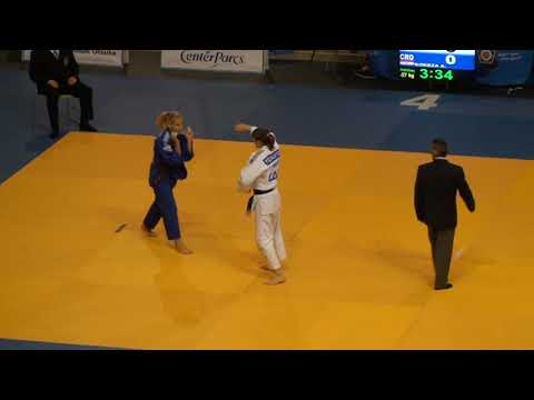 EC JUN 2011 57  POLIKARPOVA Anastasia RUS KOKEZA Ana CRO