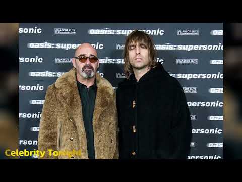 Who is Paul 'Bonehead' Arthurs as original Oasis guitarist joins reunion tour ?