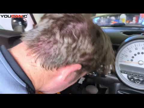 How to Replace the Clock Spring on a 2002+ Mini Cooper (R56/R57)