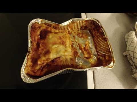 MongoTV_5677 - Min Aftensmad - DANISH MUKBANG - BILLIG POLSK LASAGNE BOLOGNESE FRA LIDL