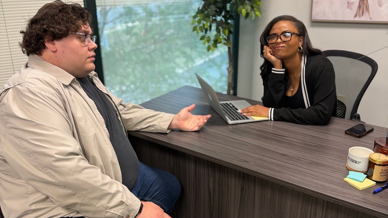 Greg tells Bianca he wants to sue his Dad for suspending him without pay 
