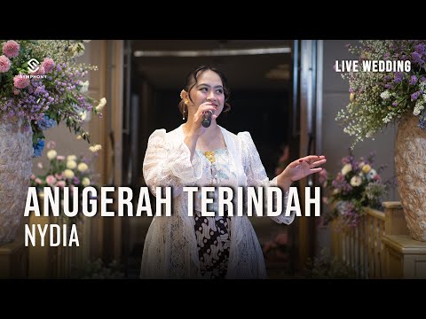 ANUGERAH TERINDAH (FEMALE COVER) | ANDMESH KAMALENG | LIVE PERFORMANCE | SYMPHONY ENTERTAINMENT
