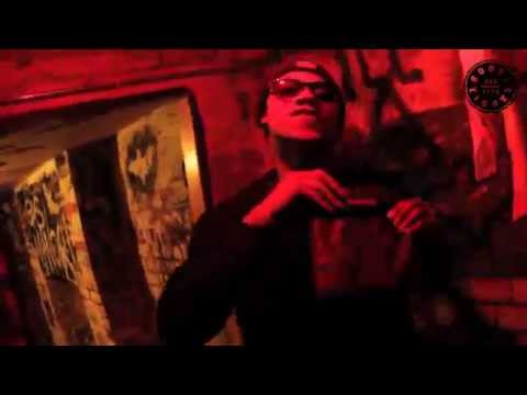 Rob Trikzz-Tommy Pouch [Directed By.Vanessa Roth]