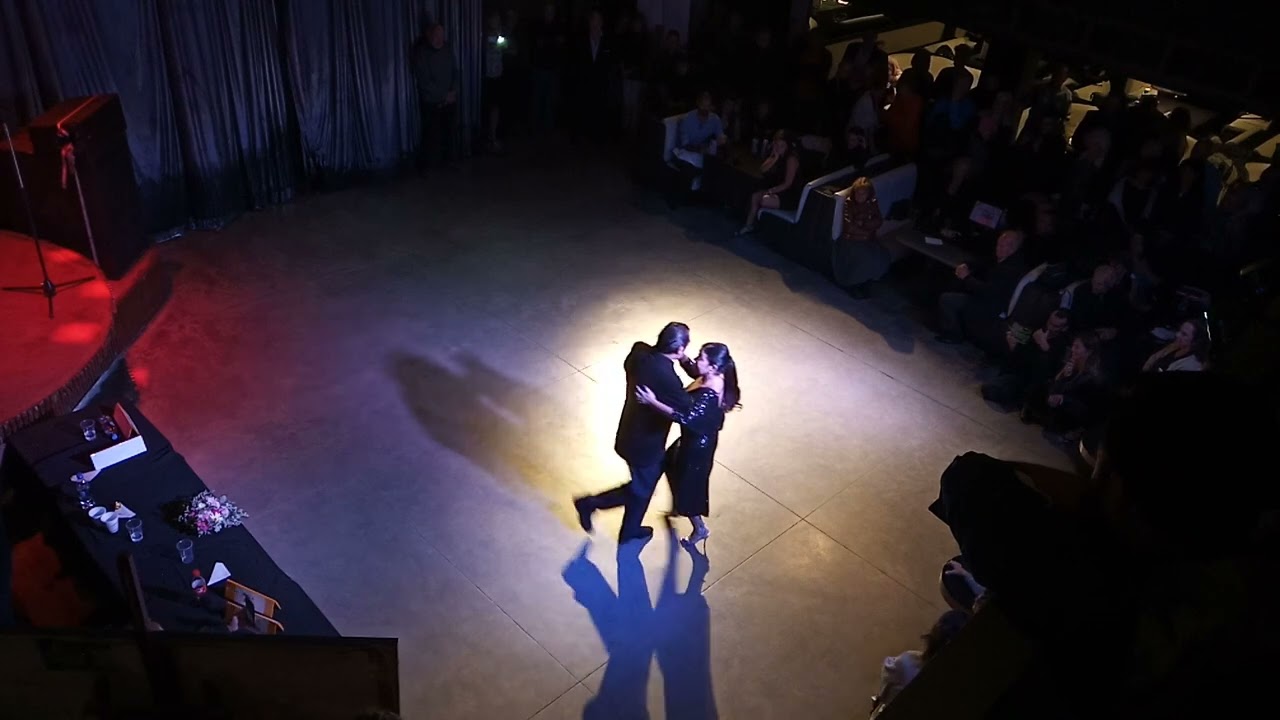 Video thumbnail for Stella Baez y Ernesto Balmaceda - Llorarás llorarás - Troilo/Ruiz - 30/04/2022 Villa Gesell