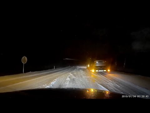 Schneechaos in Bayern - Autotransporter schleppen, fragwürdige Warnung & Drifts (Dashcam Aufnahmen)