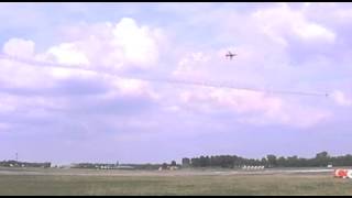 preview picture of video 'The Red Arrows - RAF Fairford RIAT 2014 - Saturday'