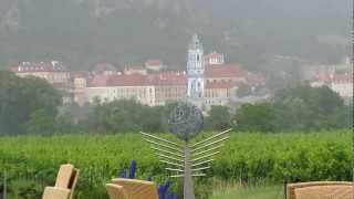 preview picture of video 'summer storm in rossatzbach, austria (at 'weingut mayer' wine tavern) - june, 2012'