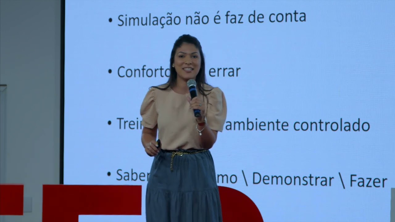 Simulação Realística: O Futuro da Segurança na Formação em Saúde | Daniela Teixeira | TEDxUNIFAA