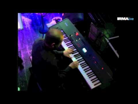PAPIK feat. ALAN SCAFFARDI - Happy Rhymes (Live @ The Place, Rome)