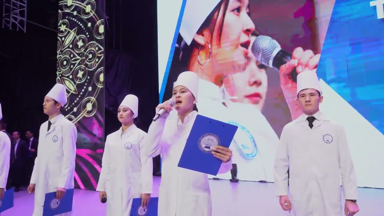 Церемония «Клятва студента» объединяет будущих медиков Самарканда