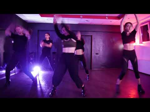 Jony - комета