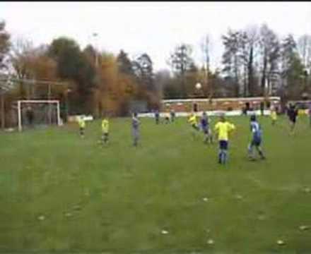 Eemboys E1 - Hooglanderveen E2 uitslag 4-5