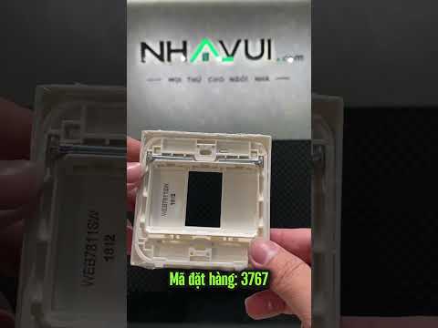 Mặt vuông dùng cho 1 thiết bị Panasonic WEB7811SW BS-Type