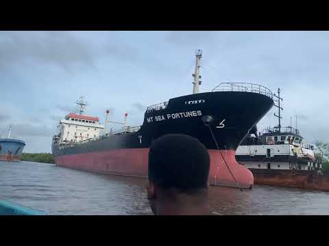 Ship 🛳️ movement on the seas 🙏🙏🙏🙏🙏