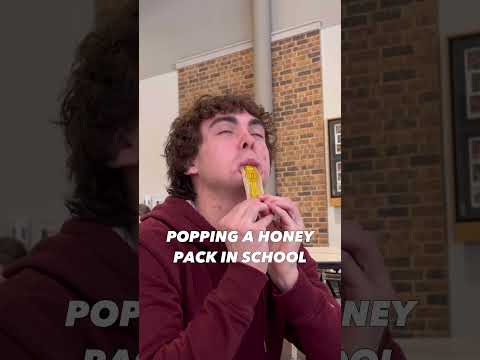 Popping a honey pack in school #funny #prank #honeypack #school #freaky