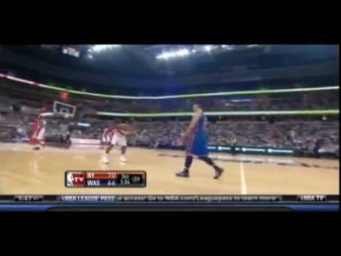 Jeremy Lin  Crosses John Wall and Slams on Wizards