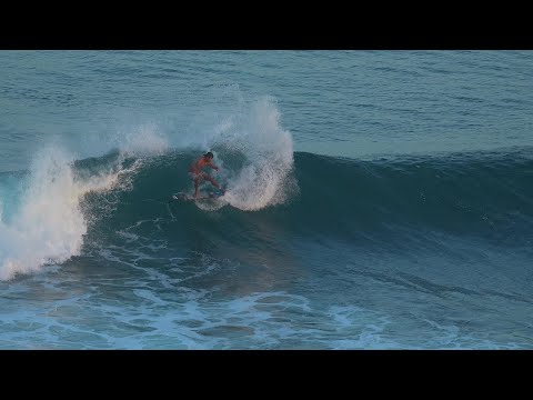 FREESURFERS CONQUER BIG WAVES WITH EPIC DROP-INS AT ULUWATU