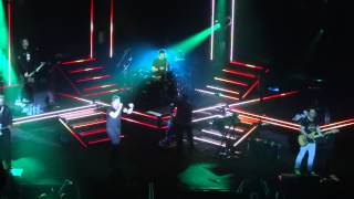 9. Put Your Hands Up - Matchbox Twenty - Akron, OH 2/17/13