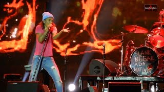 Download lagu Bang Bang Tut, Prakiraan Cuaca - Slank | At Pestapora 2022 mp3