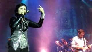 The Cranberries - Schizophrenic Playboys (Live in Boston)