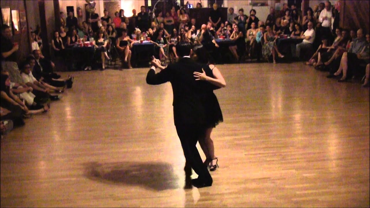 Leandro Capparelli & Sol Alzamora Tango "Fueron Tres Años" HD