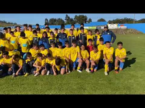 El Club Juventud Cambados presentó a los equipos de su base